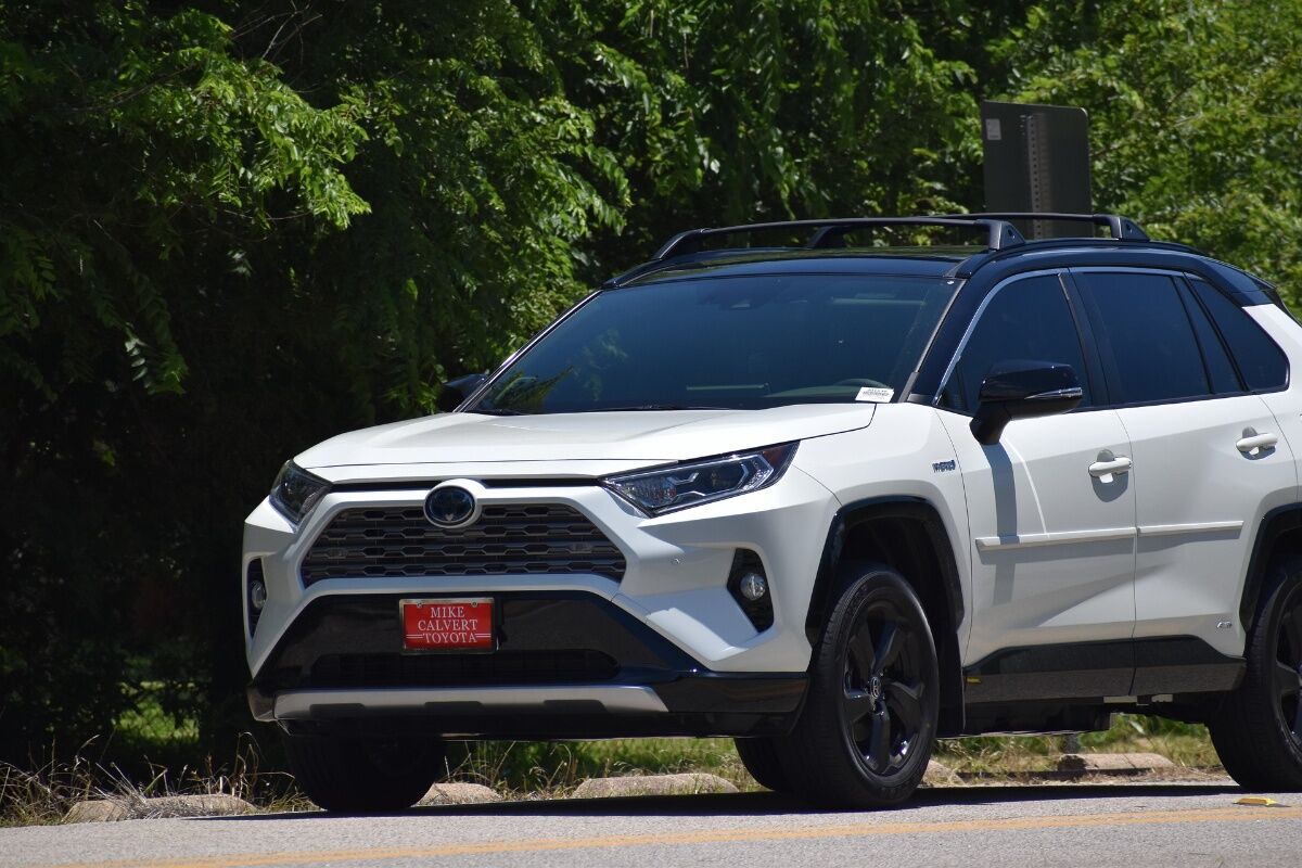 SUV